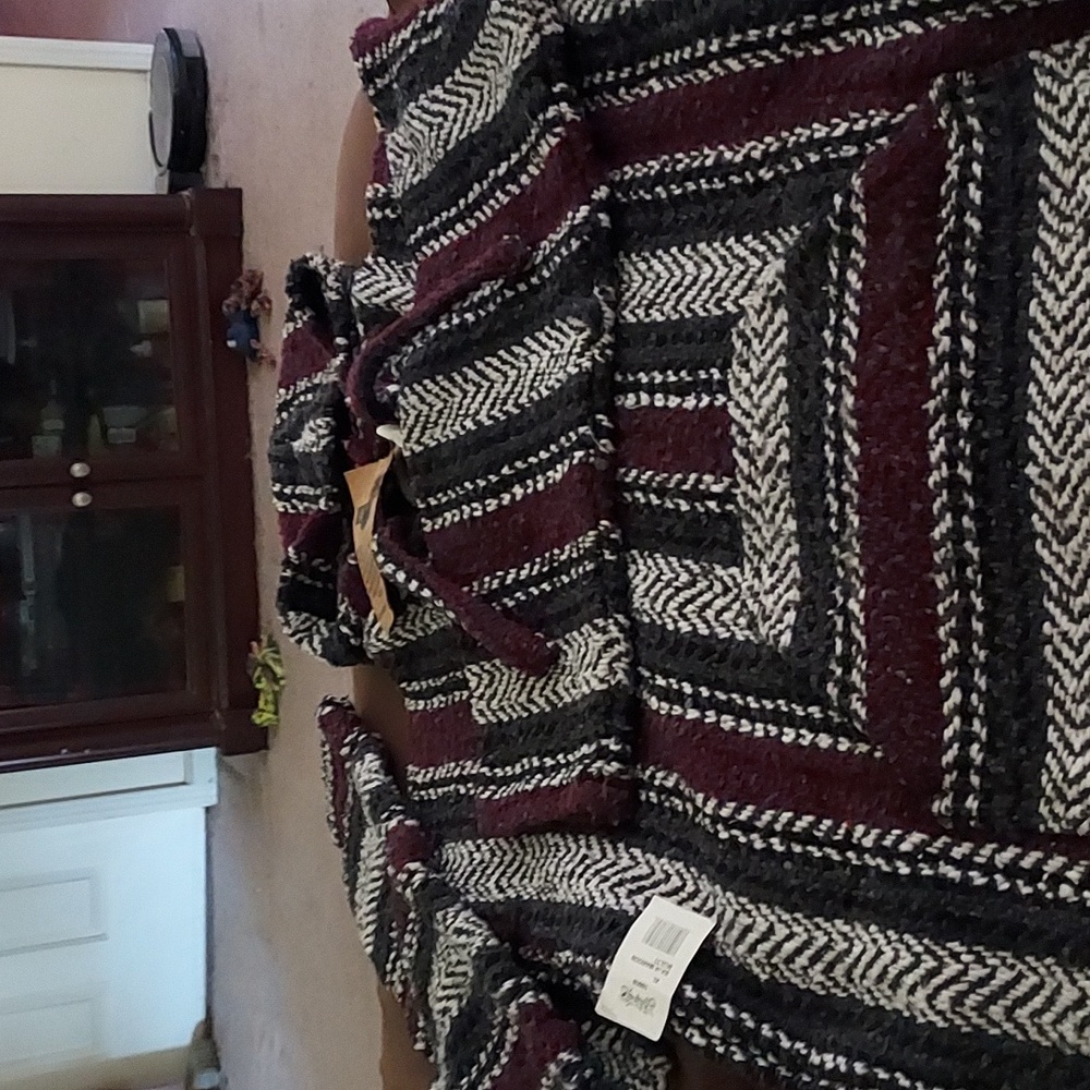 Earth Ragz Baja Multicolor Pullover - Picture 3 of 6